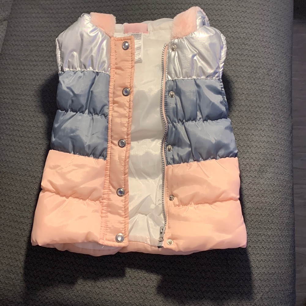 Kids light pink, grey, & silver hooded vest. It is a 4t.